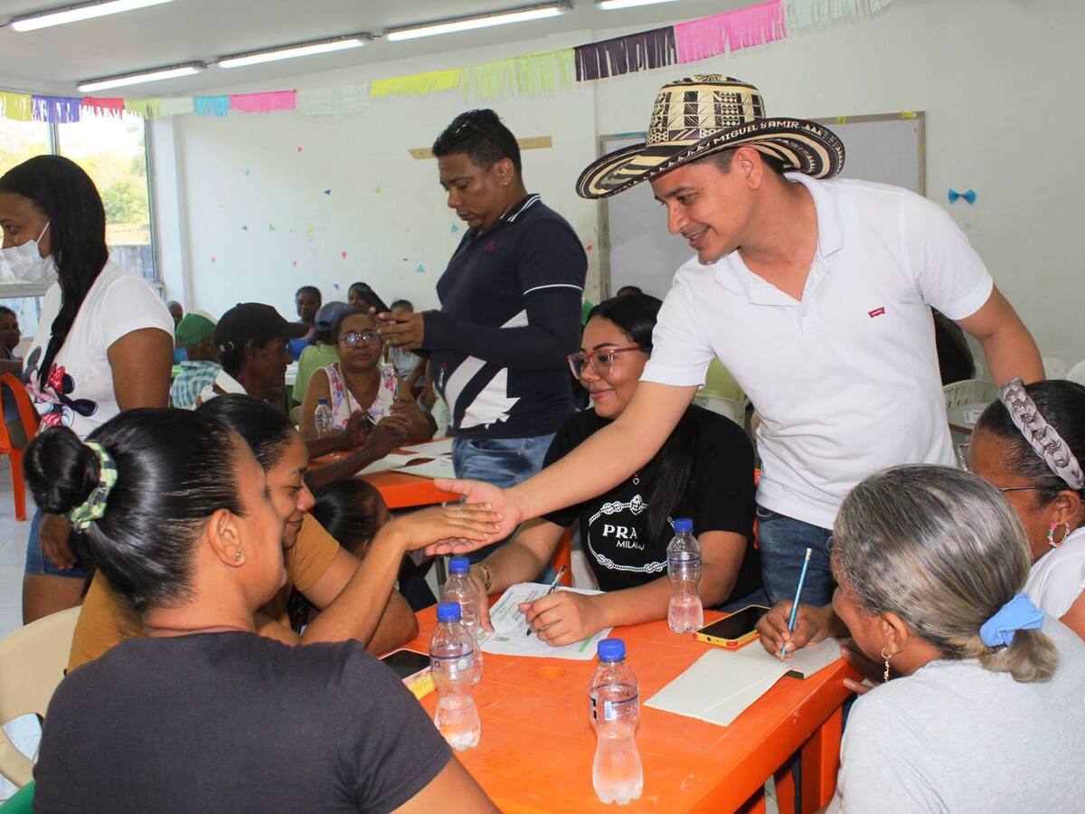 Miguel Samir Barrios, entre los cinco mejores alcaldes de municipios menores de Bolívar