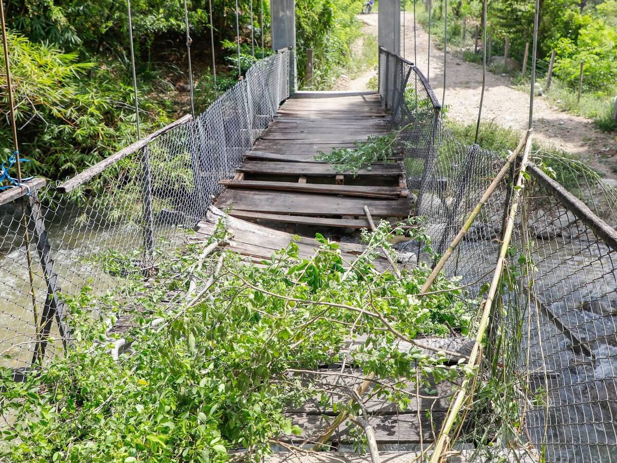 Habitantes de Umpalá, Piedecuesta, exigen construcción de un nuevo puente tras colapso de estructura