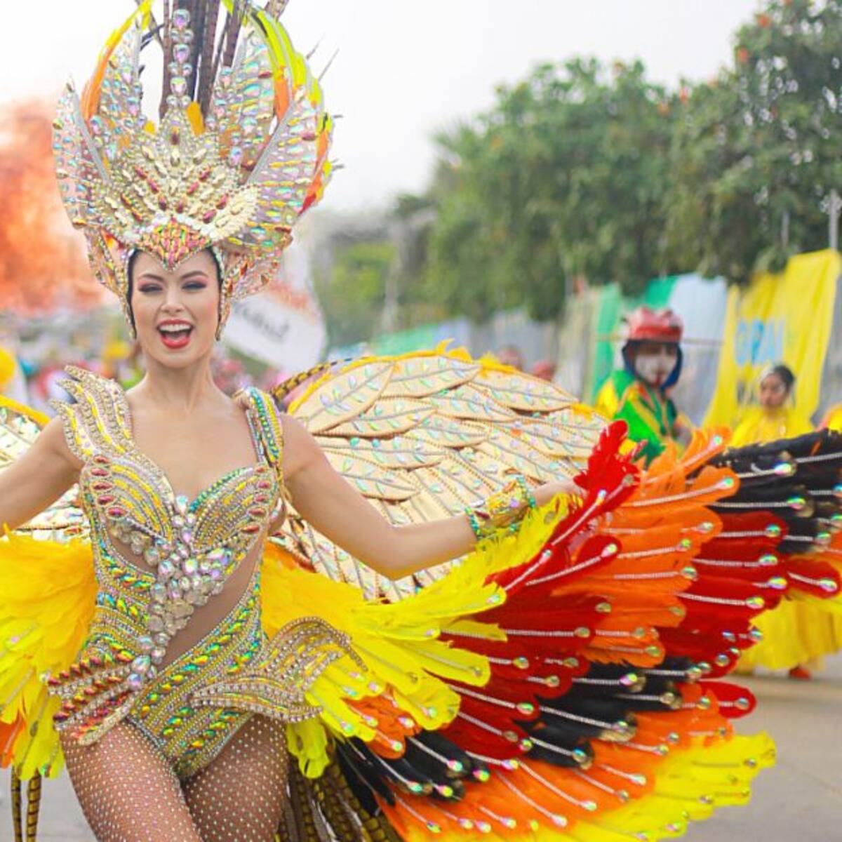 El patrimonio del carnaval reinó en la Gran Parada de Tradición