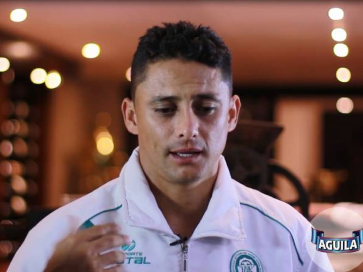 Giovanni Hernández no quería ponerse la 10 de un icono como El Pibe