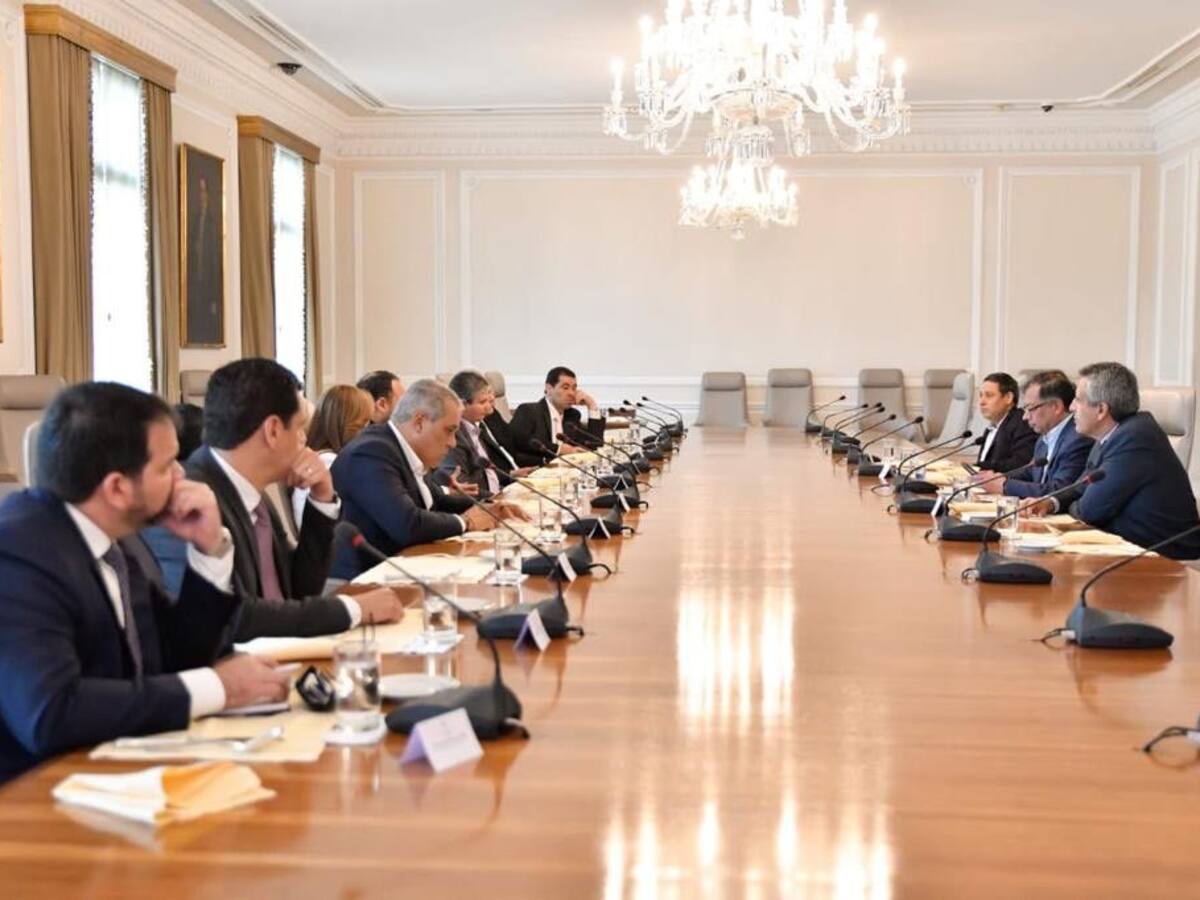 ¿Comienza reconstrucción de la coalición de Gobierno?: Petro se reunió con bancada de La U