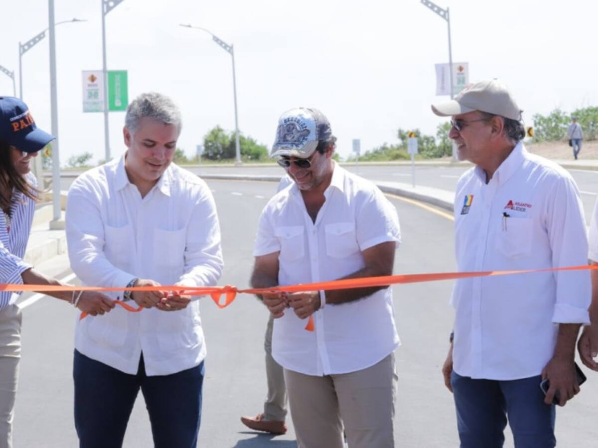 Presidente Duque entrega al servicio tramo de la 38 en Barranquilla