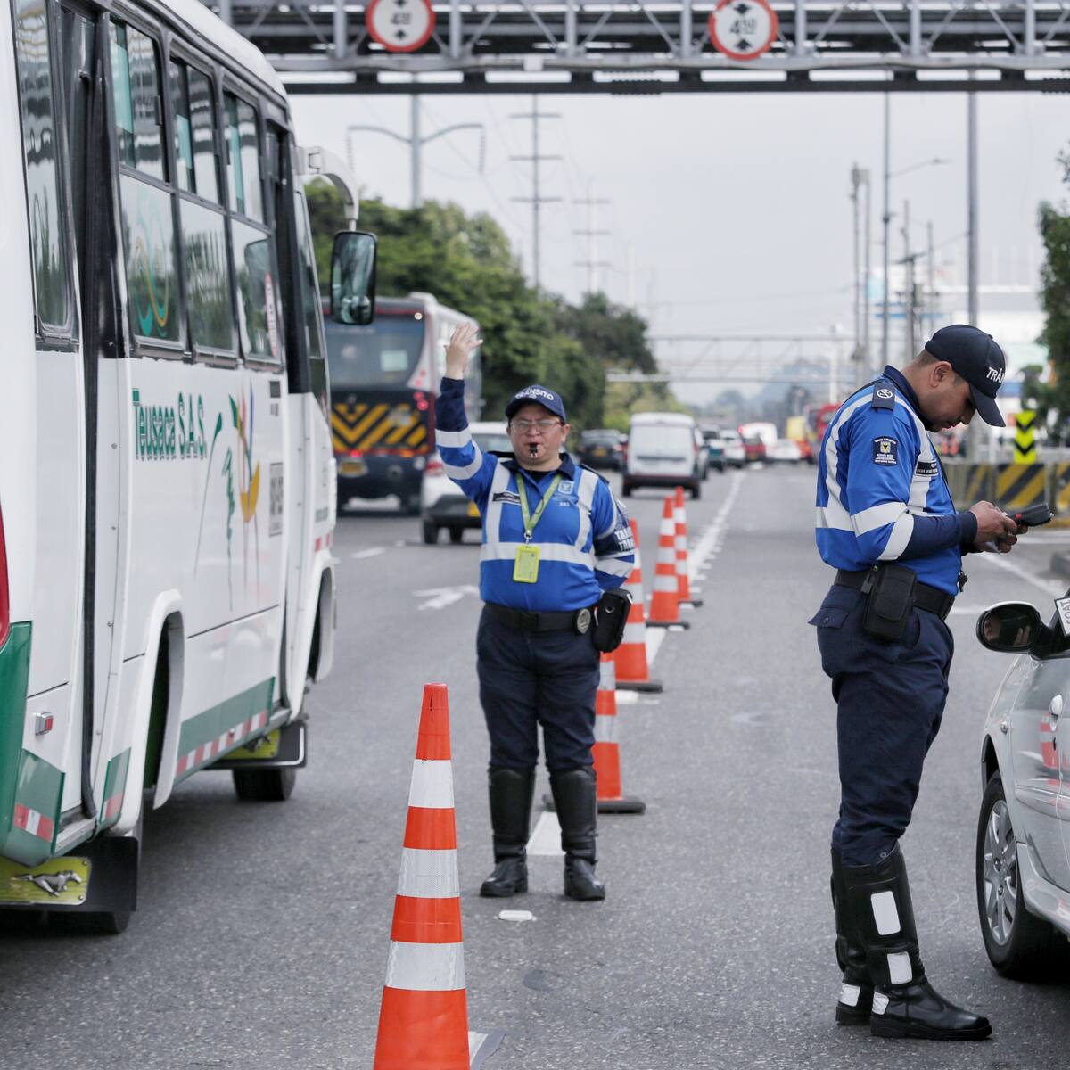 386 siniestros viales reportados en diciembre; autoridades refuerzan operativos