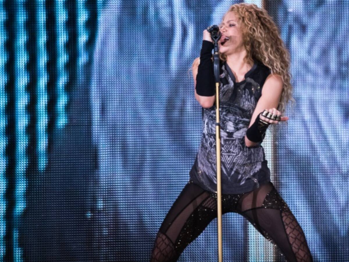Por enfermedad Shakira aplaza su concierto en Los Ángeles