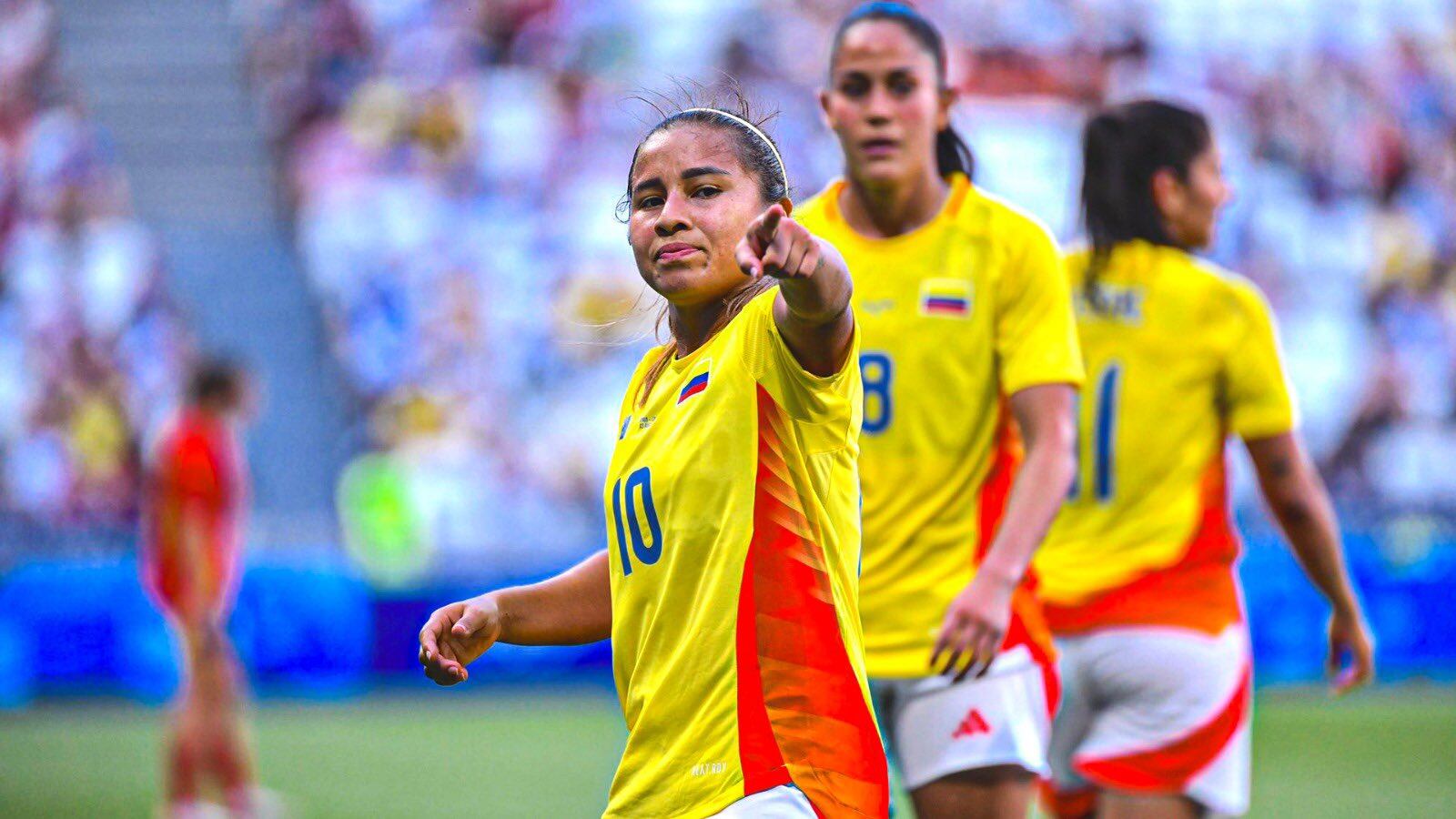 Leicy Santos vs. España /@FCFSeleccionCol