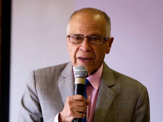 “A veces es difícil defenderse de un fantasma”: Gómez Méndez sobre libro de Carlos Lehder