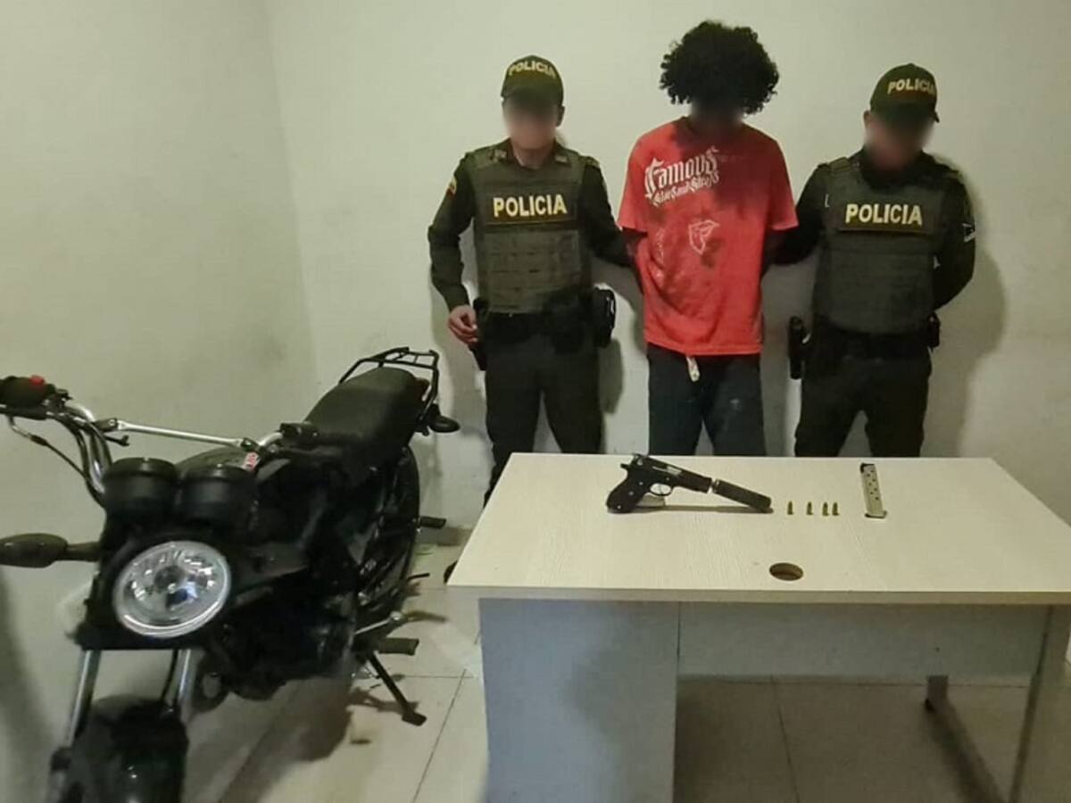 Cayó 'el Bebé’ con una pistola, un supresor de sonido y varios cartuchos en Cartagena