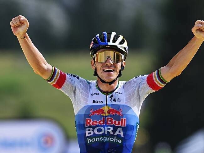 Evenepoel gana la contrarreloj de la etapa 16 y le descuenta a Pogacar en la general del Tour 2026. (Photo by Dario Belingheri/Getty Images)