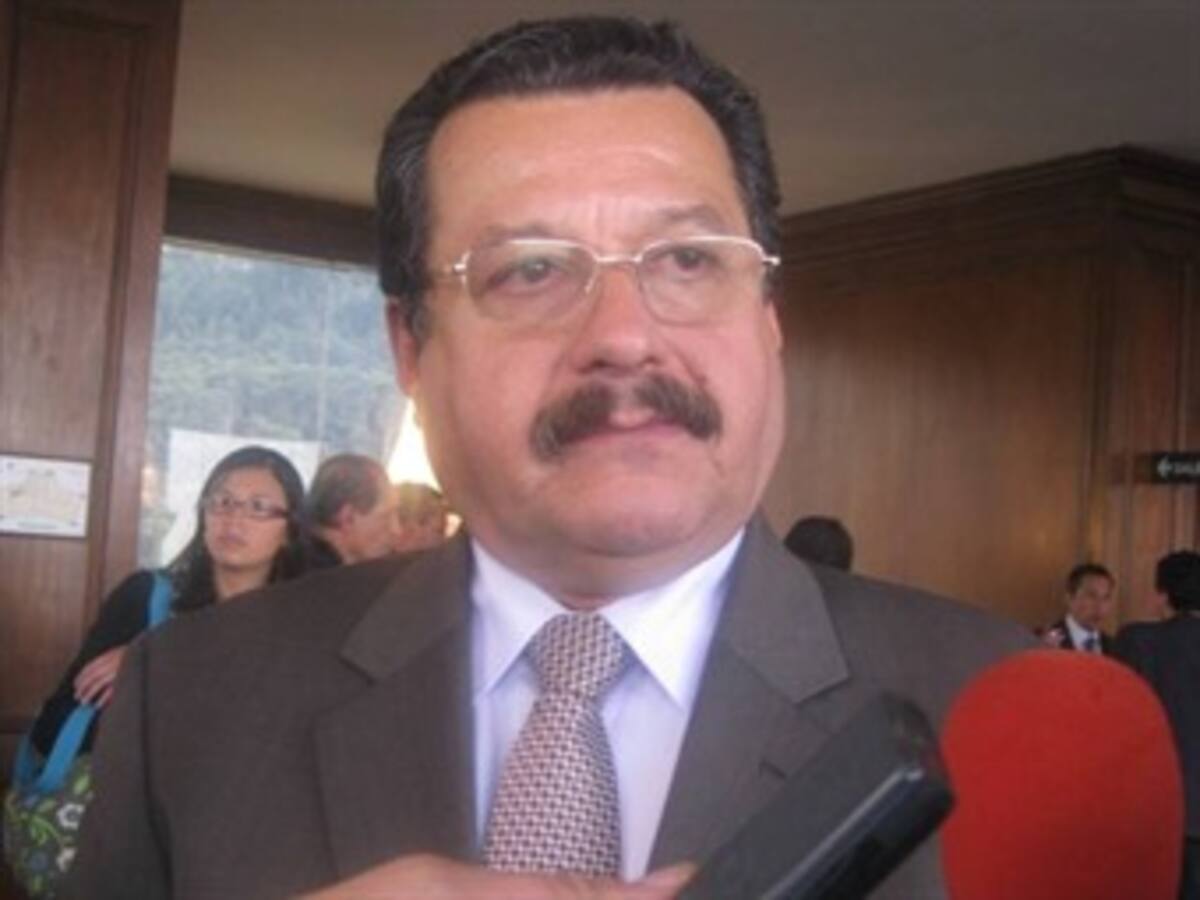 Comienza la cuenta regresiva para coordinar la logística entre Gobierno y guerrilla: Carlos Lozano