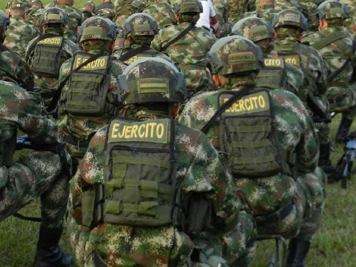 Suboficial del Ejército resultó herido en ataque con drones en Argelia, Cauca