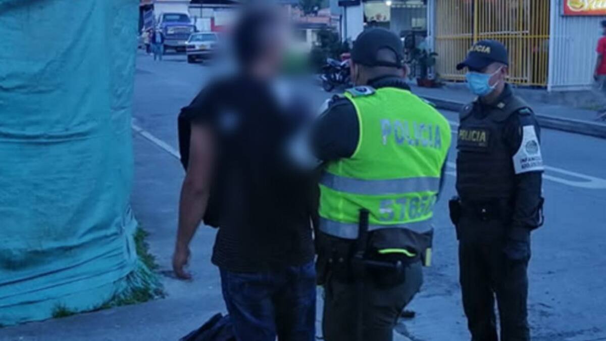 Aprehenden a un joven que habría agredido a su mamá por no darle dinero