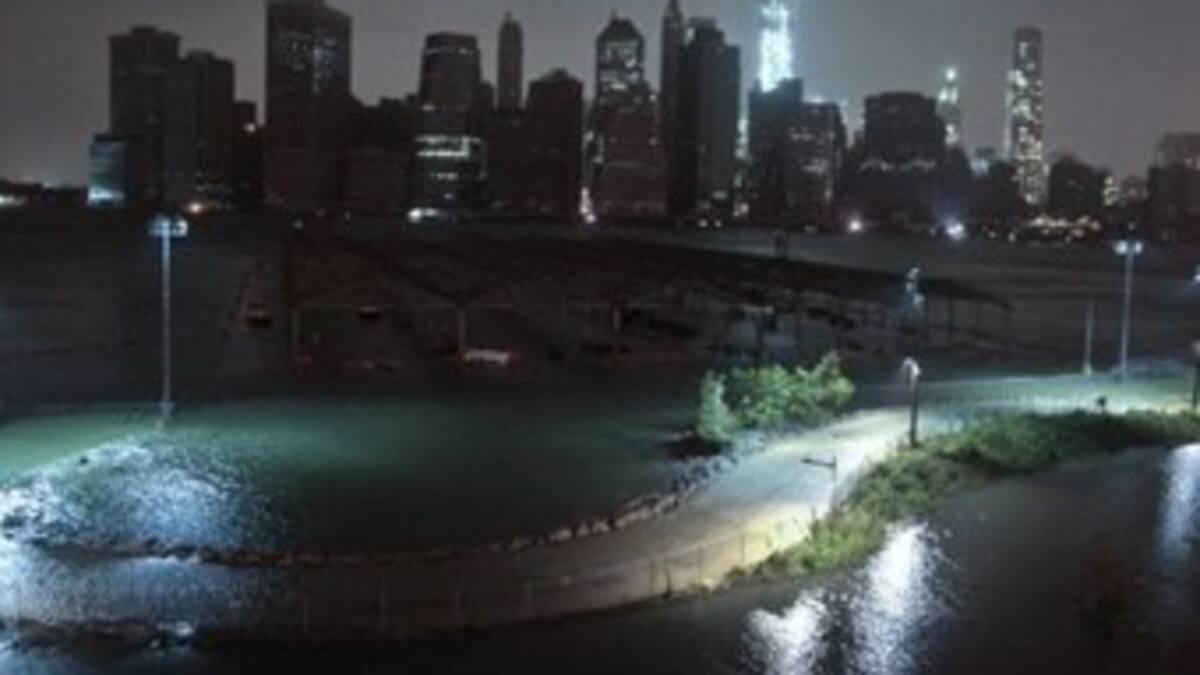 Escalofriantes imágenes del paso de Sandy a Nueva York