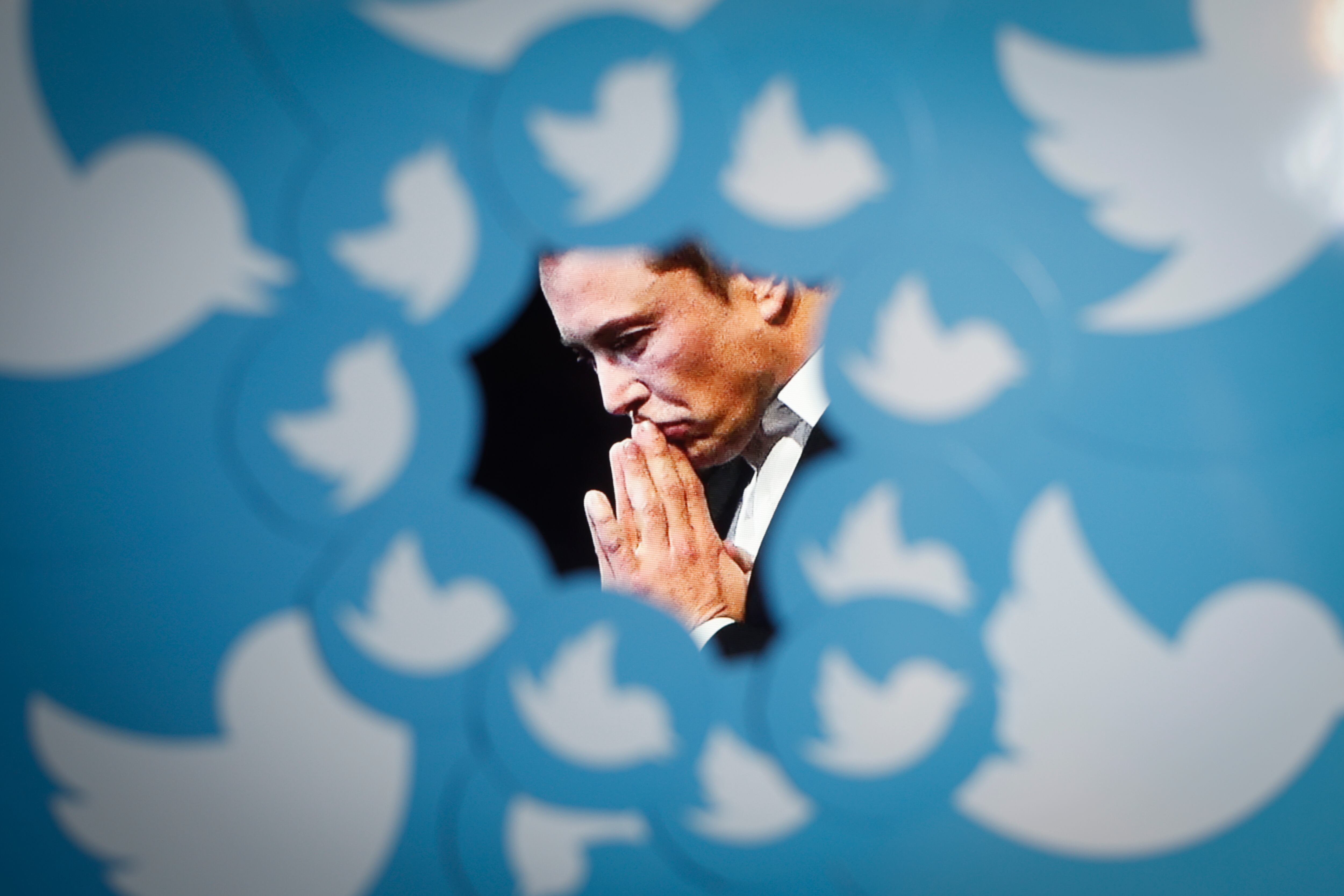 Éxodo de ejecutivos en Twitter, por liderazgo de Elon Musk