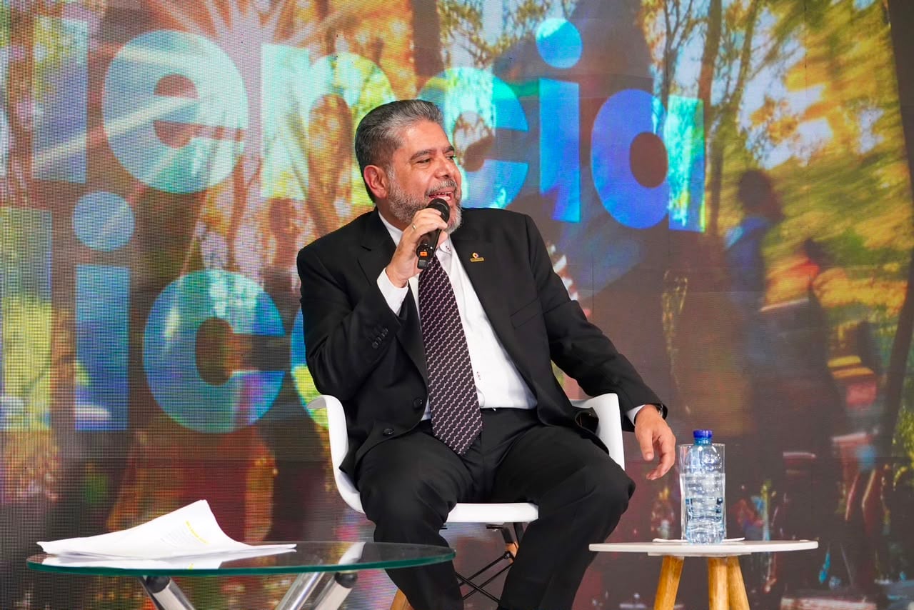 La entidad realizó 1.074 seguimientos permanentes a recursos públicos, con vigilancia sobre $429 billones. | Foto: Caracol Radio