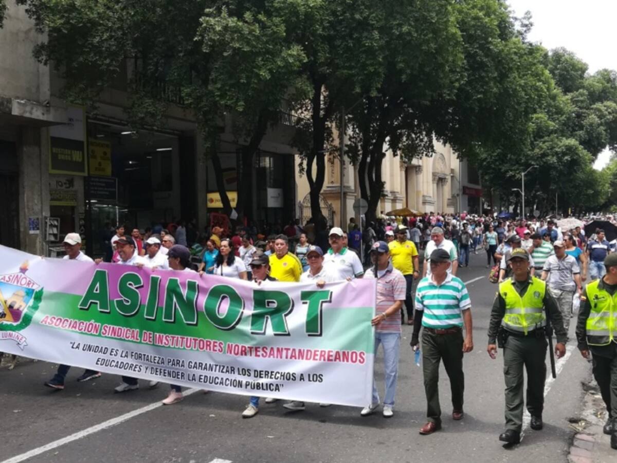 Líderes comunales del Catatumbo respaldan paro del magisterio