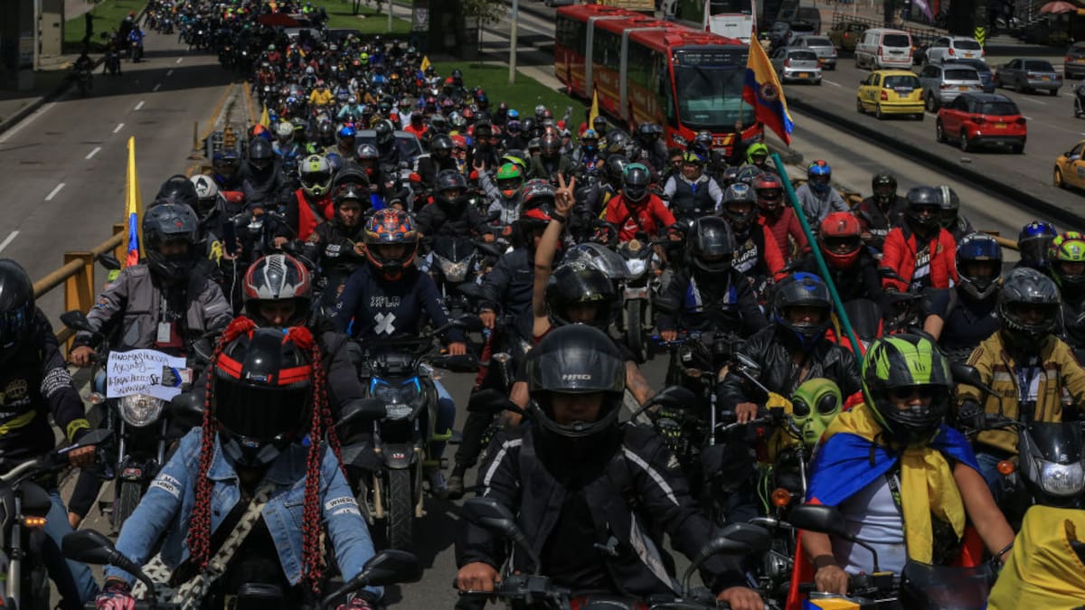 ¿Maneja moto y quiere reforzar habilidades? Alcaldía de Bogotá ofrece curso gratuito de conducción