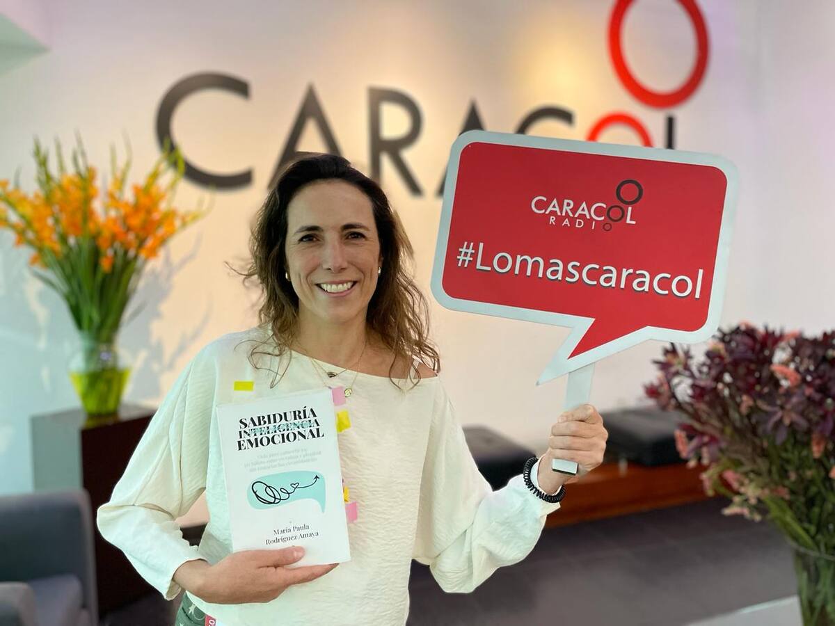 El corazón puede arreglar problemas emocionales: escritora María Paula Rodríguez