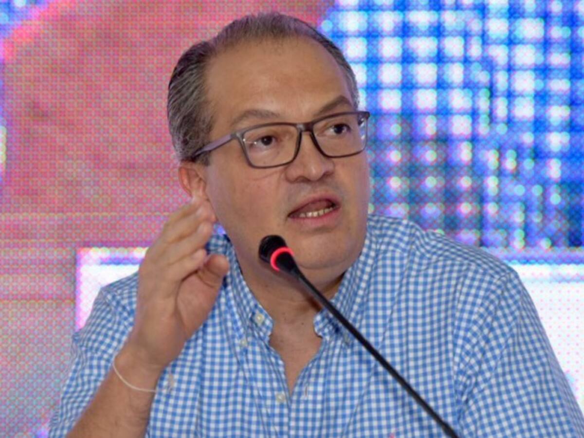 Reforma a la justicia no puede salir sólo del Gobierno: Procuraduría