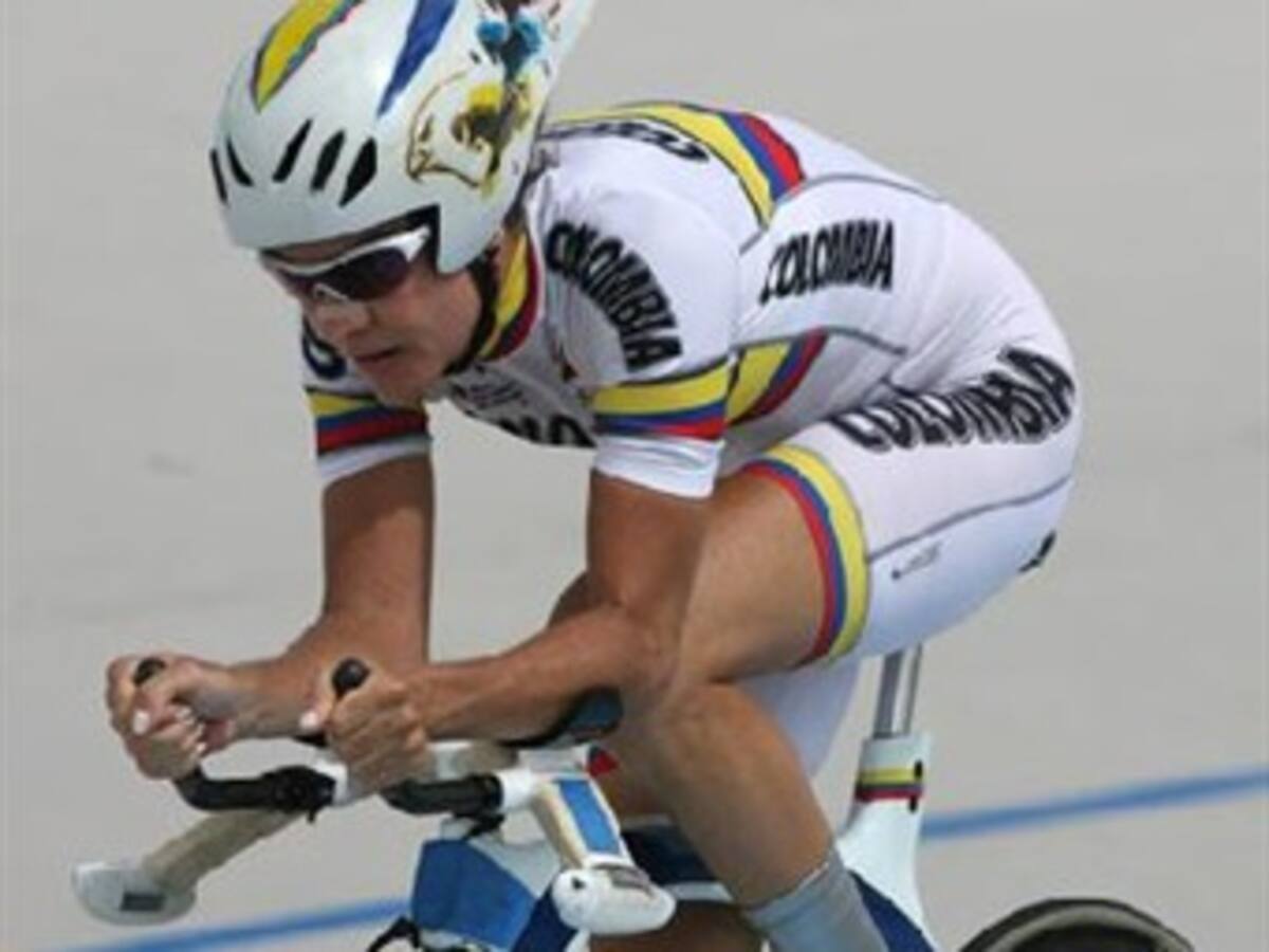 Medallistas de las Copas del Mundo destacan en el Gran Caracol de Pista