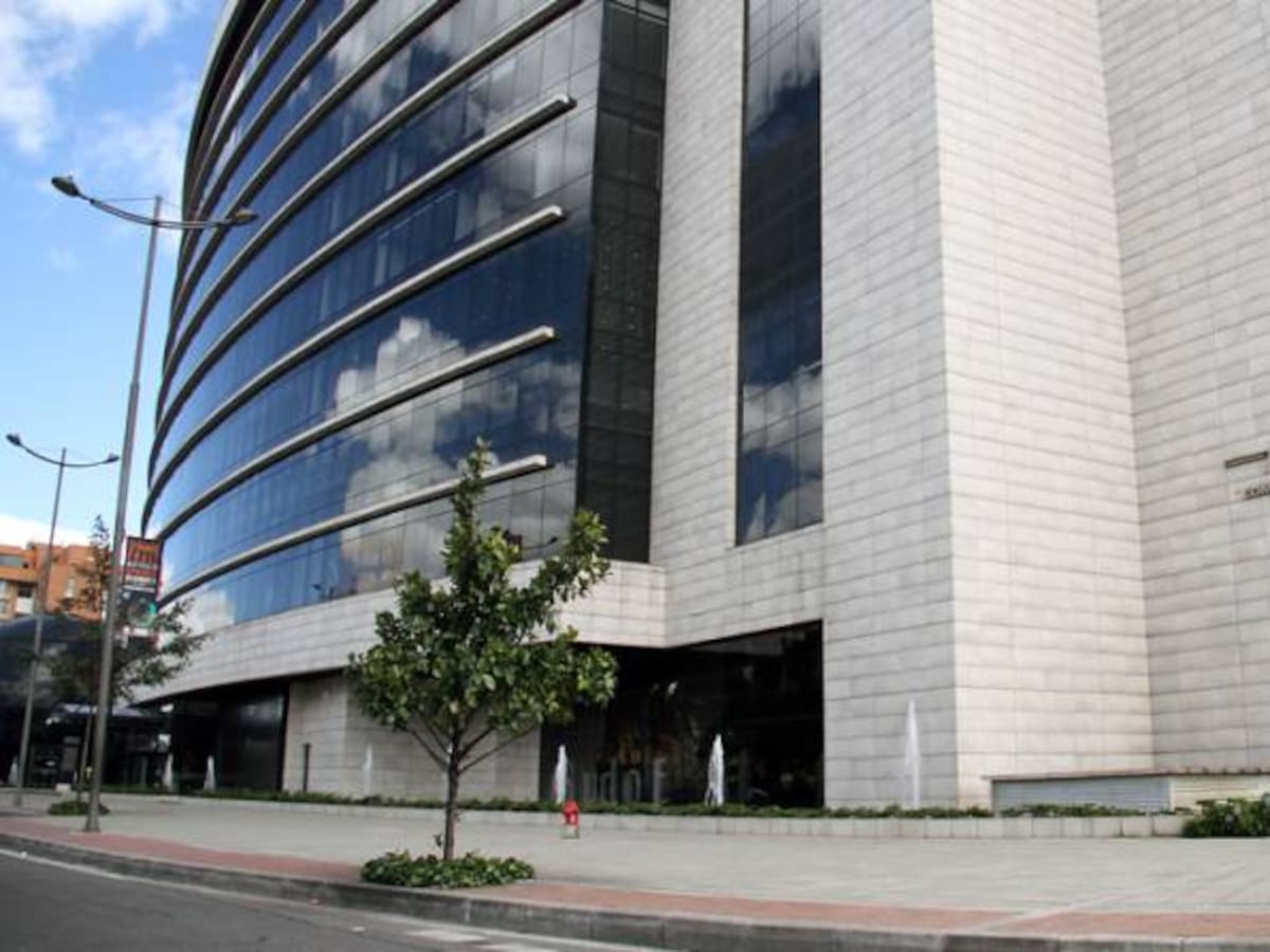 Al edificio Gran Estación serán trasladados 721 funcionarios de MinTransporte