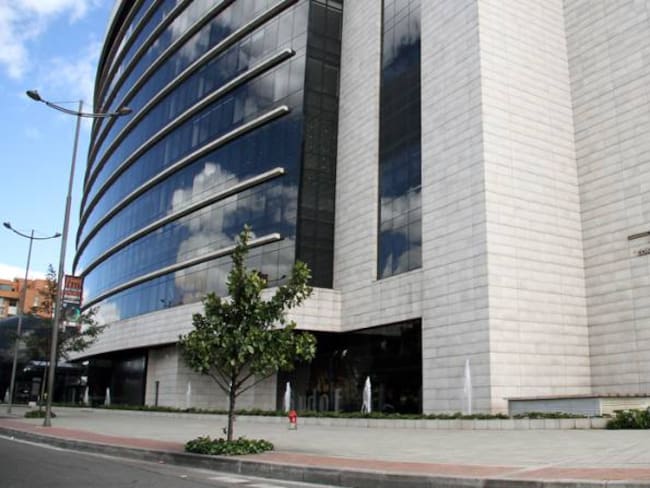 Al edificio Gran Estación serán trasladados 721 funcionarios de MinTransporte