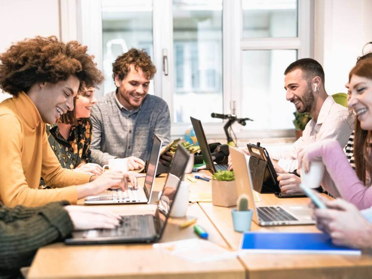 Gobierno español aprobará facilitar el empleo a extranjeros