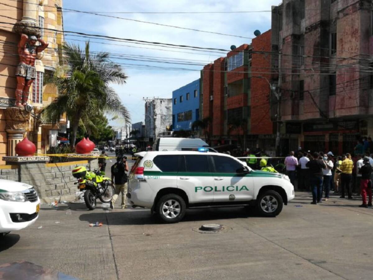 Al menos 14 heridos deja atentado con granada en centro de Barranquilla