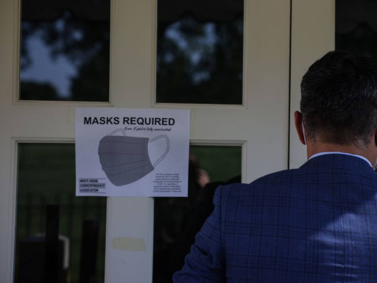 Variante Delta se transmite tan fácil como la varicela: EE.UU.