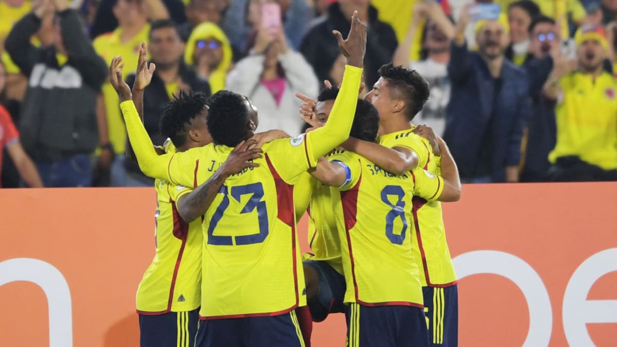 Colombia golea a Paraguay, se reencuentra con la confianza y sueña con el Mundial