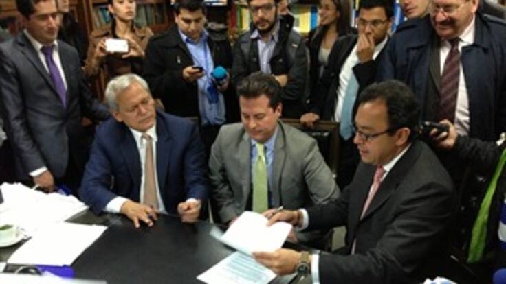 Radican ponencia del referendo para la paz