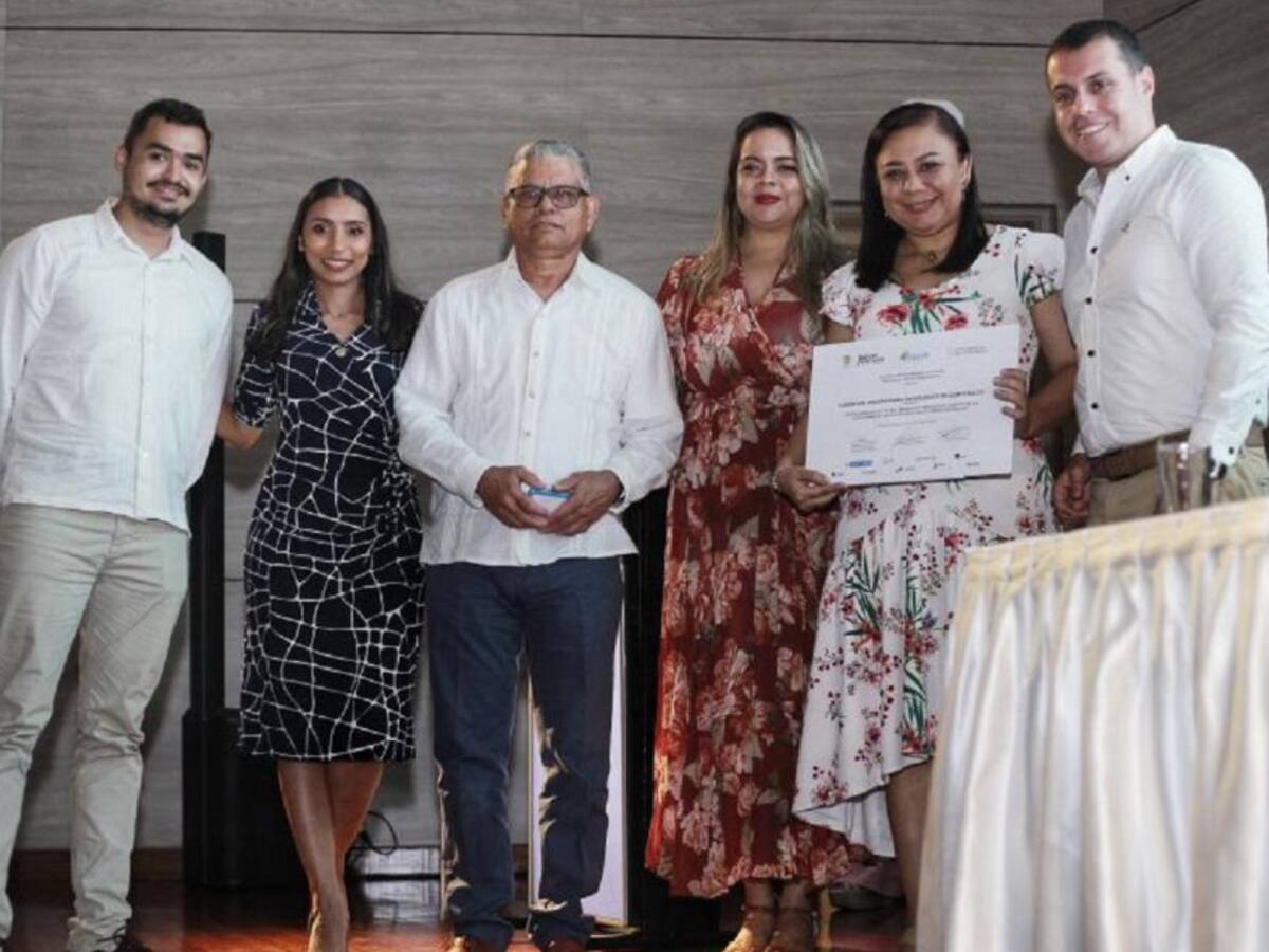 Empresarios de Bolívar reciben reconocimiento en innovación empresarial
