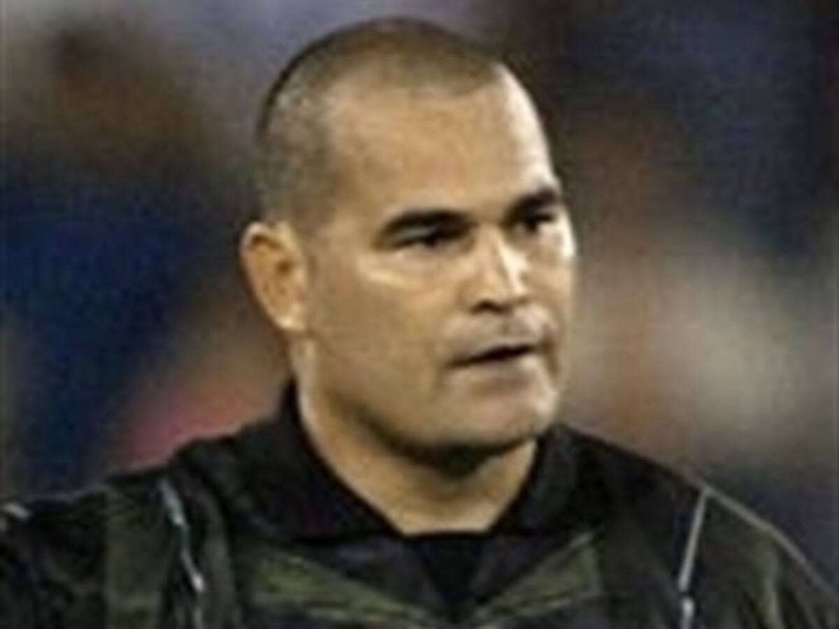 Chilavert critica designación de árbitro guatemalteco para España-Paraguay