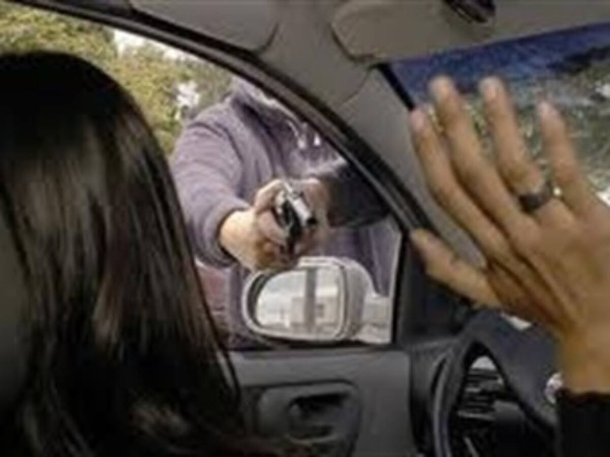 El asalto fue como de película: testigo de robo a colegio en Bogotá