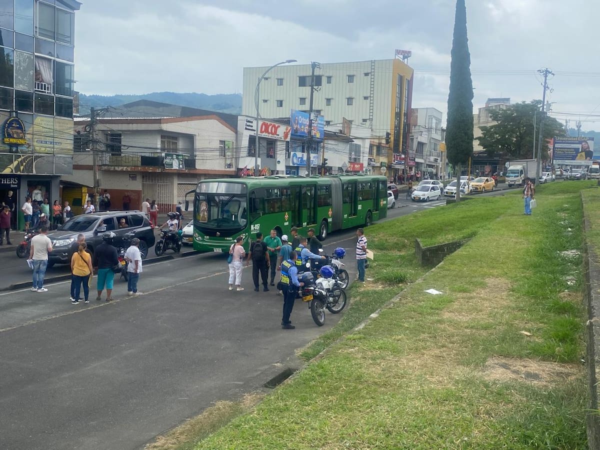 Intensificarán operativos en Dosquebradas para evitar accidentes en carriles del Megabús