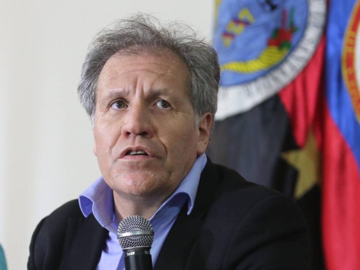 Secretario de la OEA respalda condiciones de Santos a Maduro para diálogo