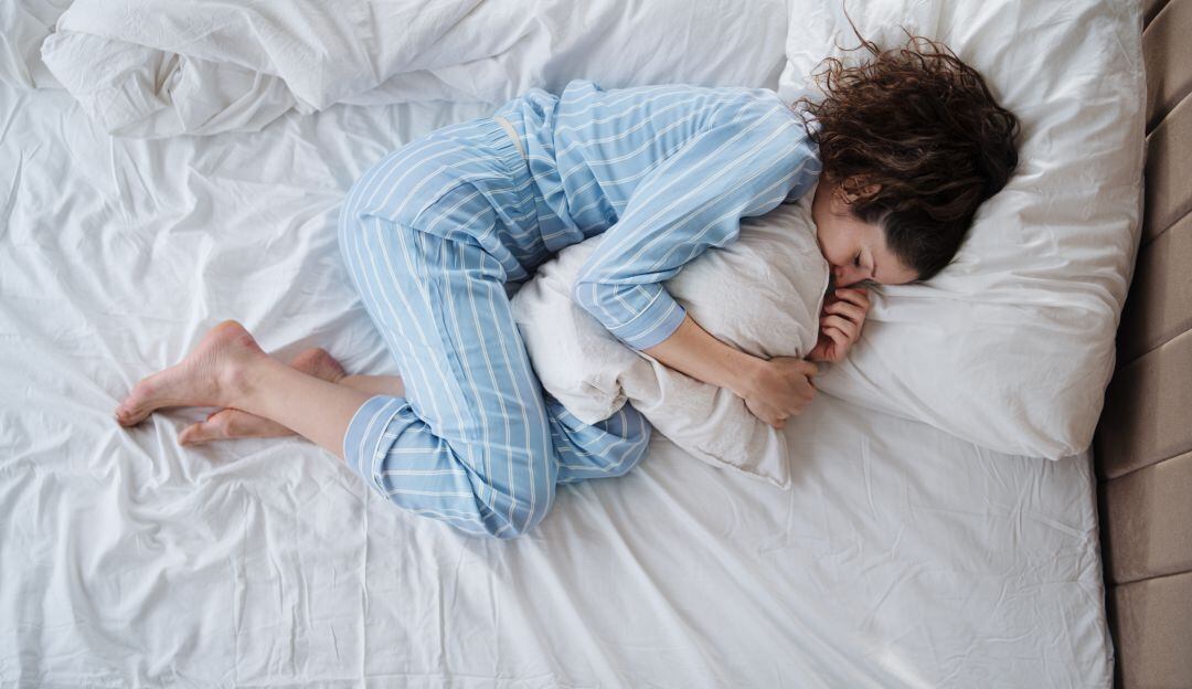 Una empresa pagará dos mil dólares por dormir