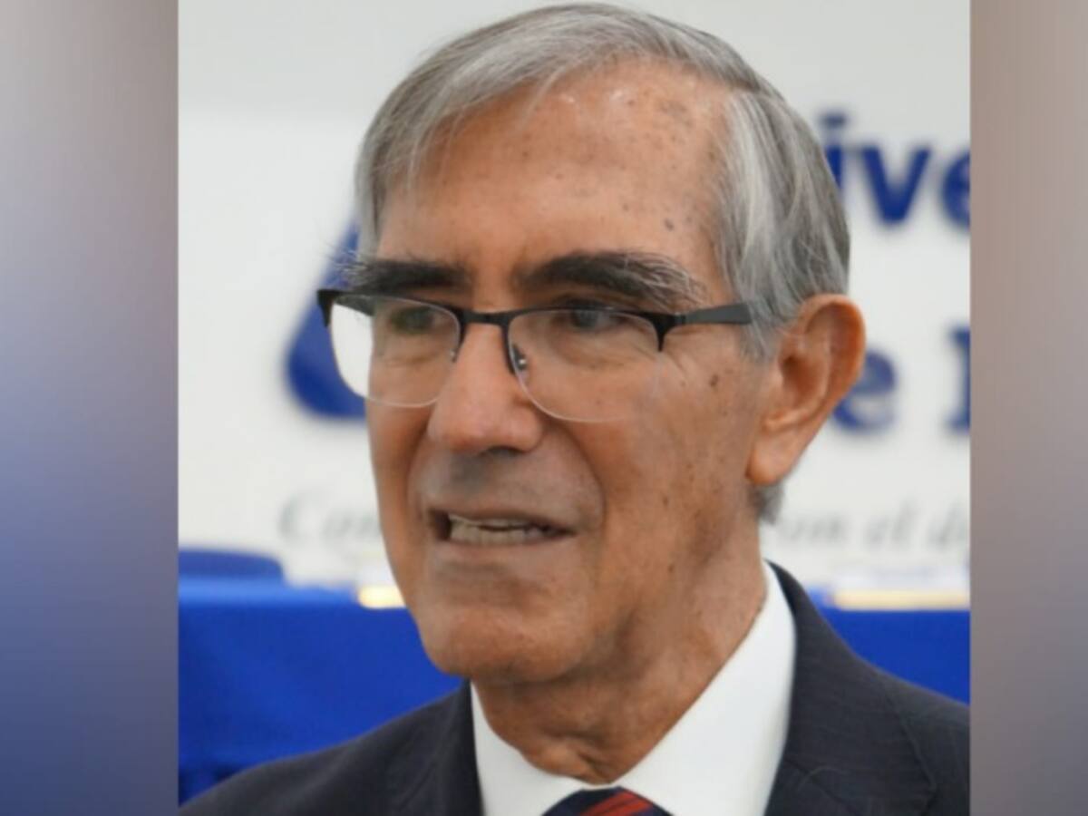 César Vallejo asumió como rector de la U de Ibagué