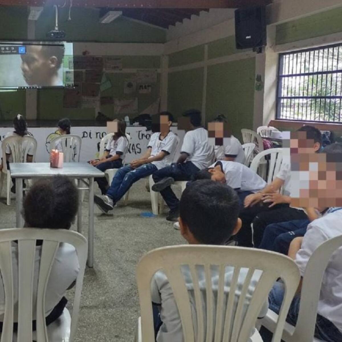 En 378 I.E de Antioquia se socializa el informe de la Comisión de la Verdad