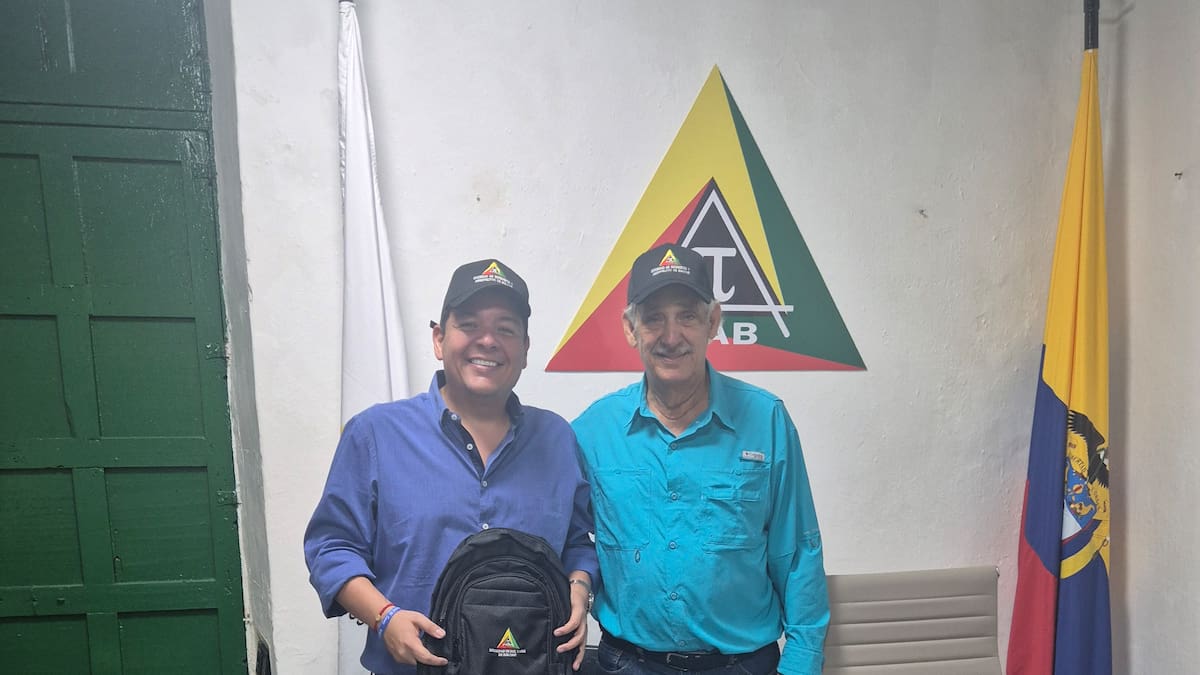Cemento País sigue estrechando lazos con la SIAB en 2026