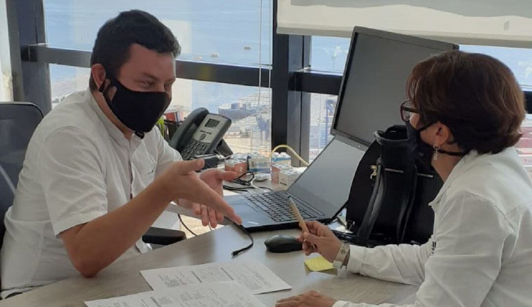 La Secretaría de Planeación se comprometió a organizar los tiempos para revisar el lleno de los requisitos para todo tipo de licencia