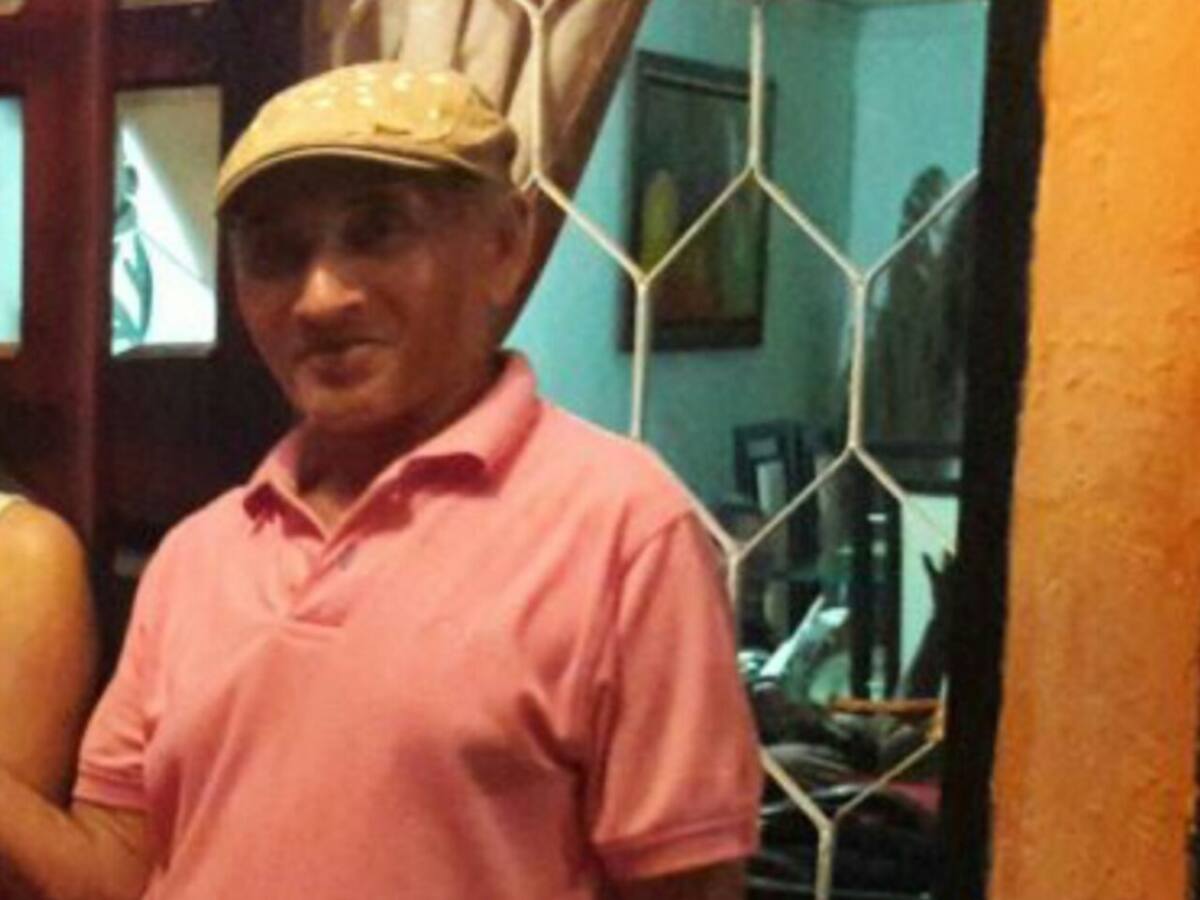 Adulto mayor muere en la puerta del hospital de El Bosque