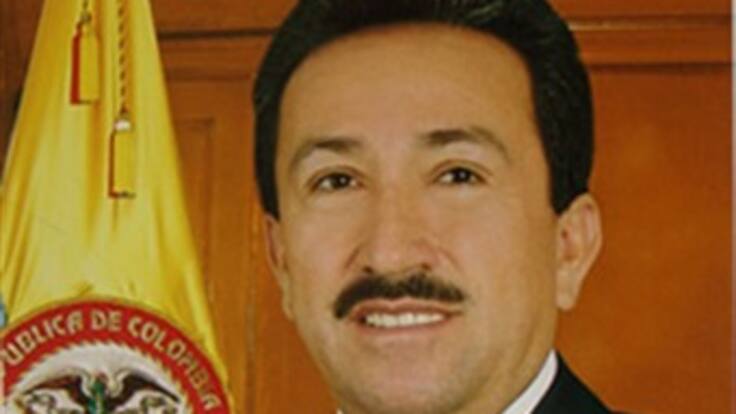 Procuraduría destituye e inhabilita por 20 años al ex gobernador Hugo Aguilar