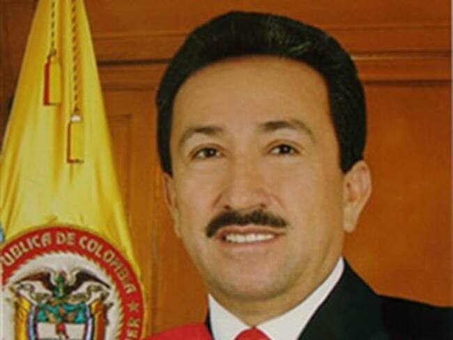 Procuraduría destituye e inhabilita por 20 años al ex gobernador Hugo Aguilar