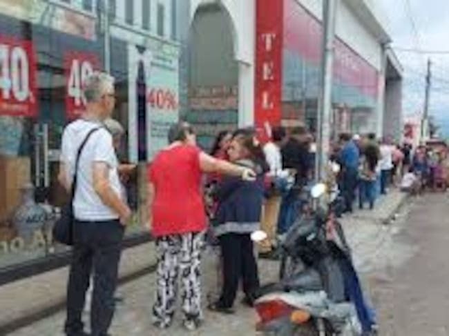 Asimismo, contarán con la presencia de operadores de telefonía celular. Foto Relacionada.