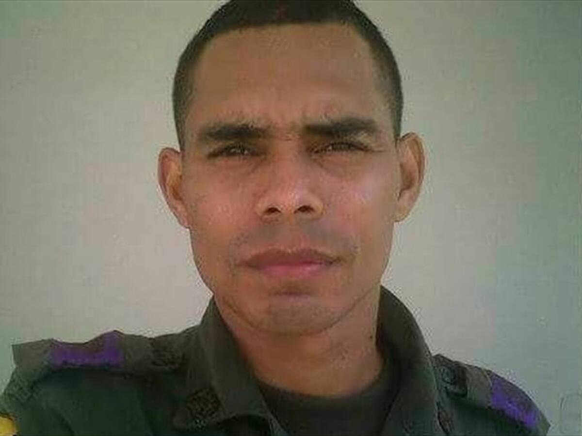 Destituyen a Policía que estaría detrás del "plan pistola" en Córdoba