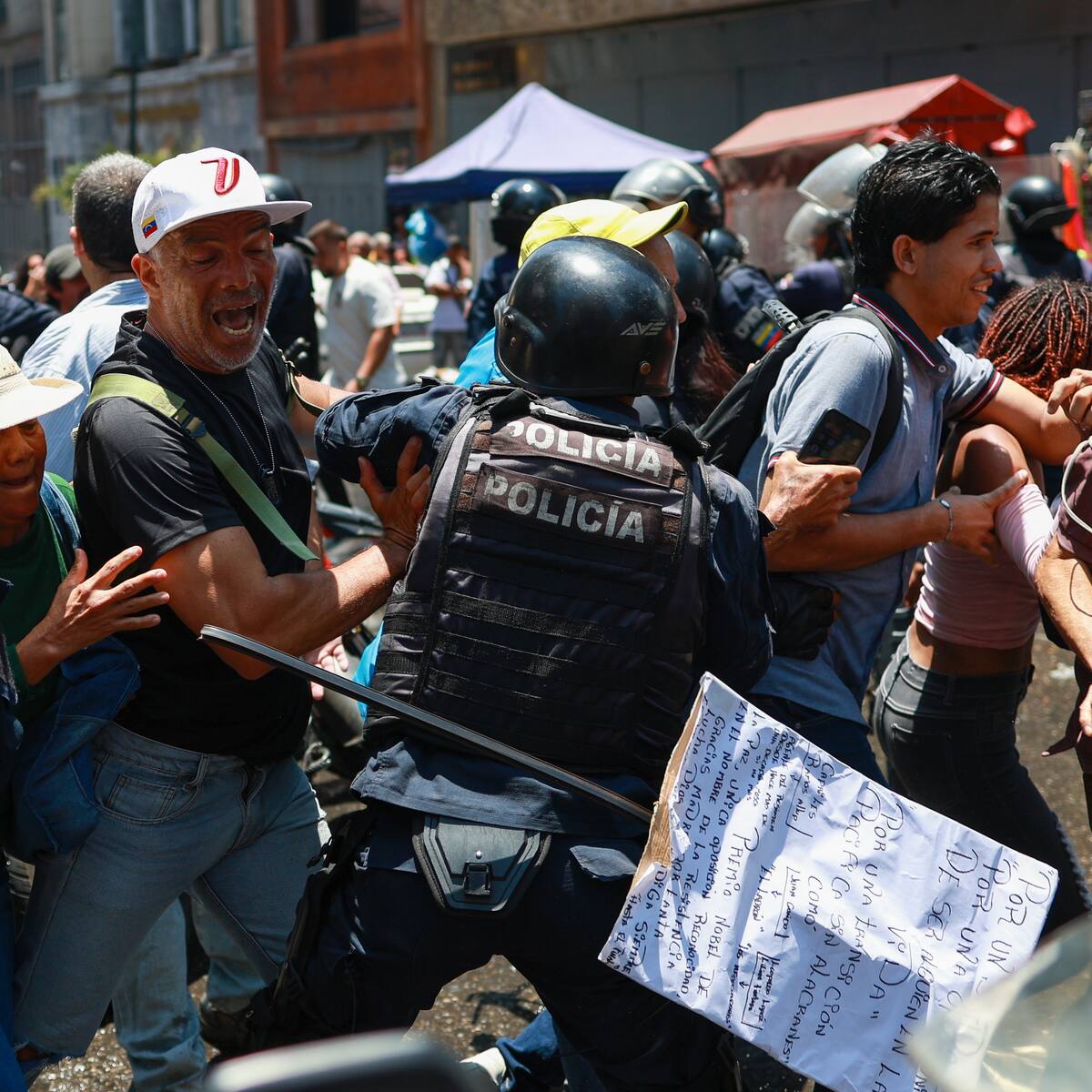 Venezuela: protesta por aumento salarial resulta en represión