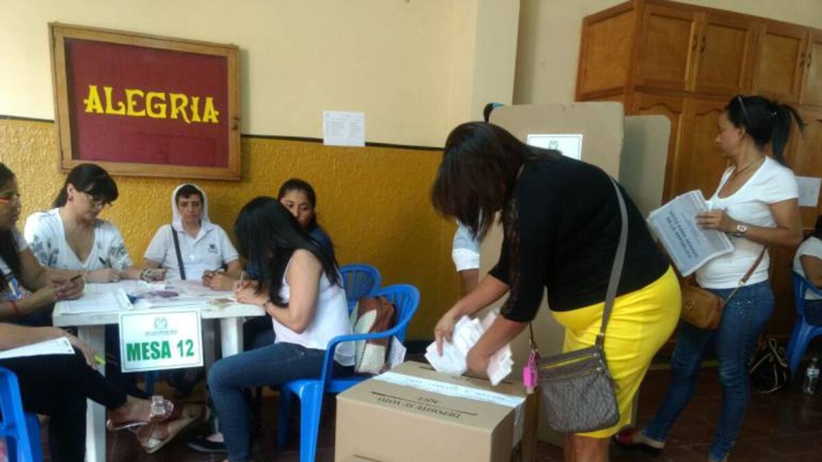 Con normalidad iniciaron elecciones a Congreso en Magdalena