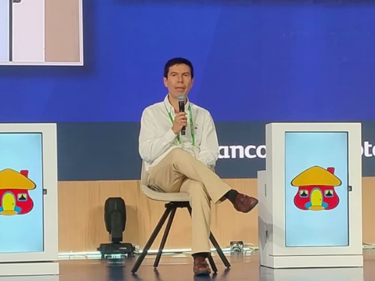 Viceministro de Hacienda en Cartagena: “seguridad física y jurídica son claves para la inversión”