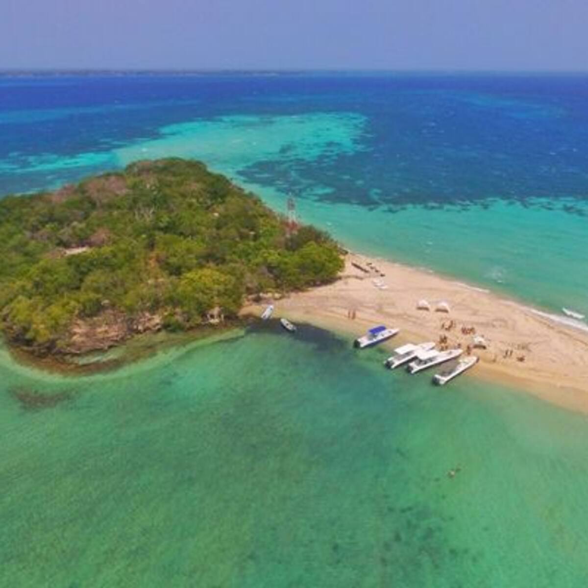 Dimar autorizó instalación de boyas para demarcar zona de bañistas en Isla Arena