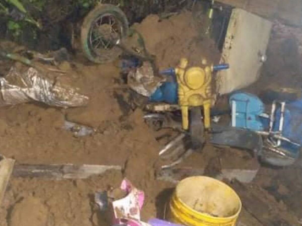 Familia afectada por deslizamiento en Montenegro solicita ayudas